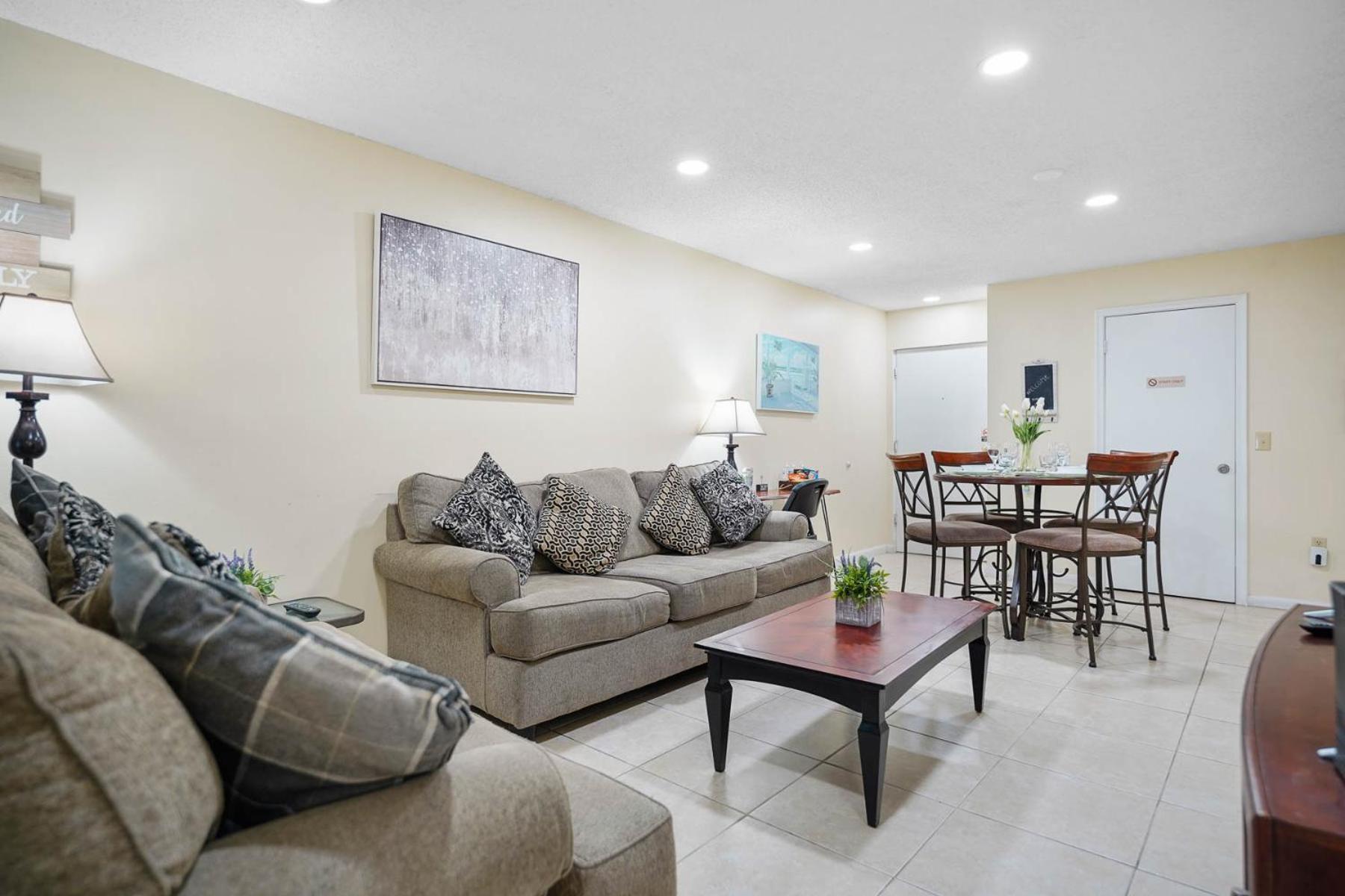 3608 Orlando Vacational 1St Floor Apartment Exterior photo